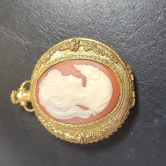 Max factor classic cameo compact - Picture 2 of 9